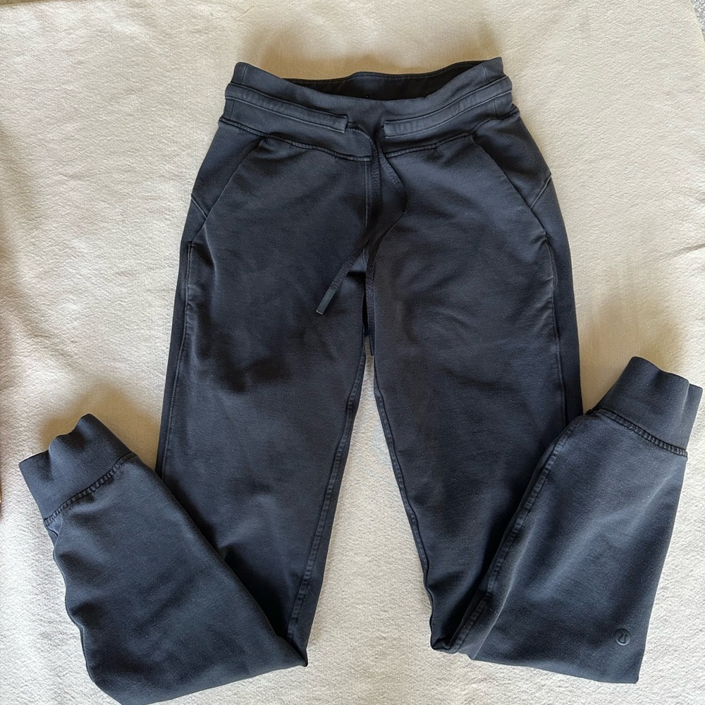 Lululemon Black Joggers